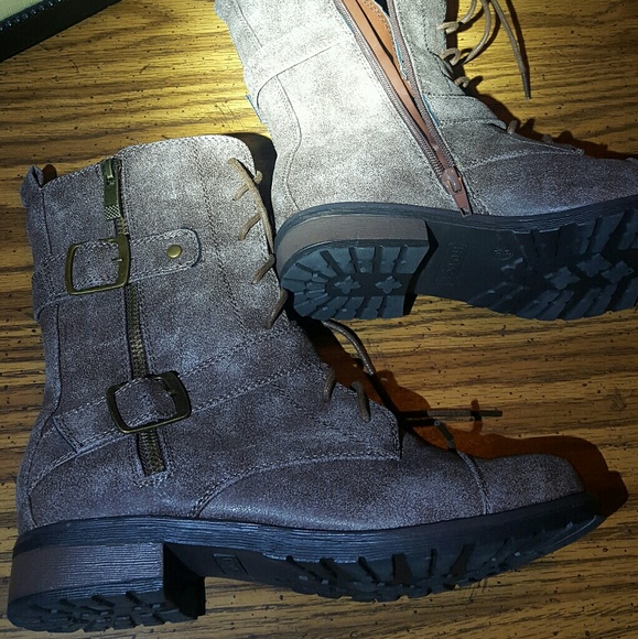 Rouge Fashion Boots - Picture 6 of 6